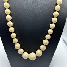 Vintage Classic Yellow Cream Graduated Beaded Long Necklace ...