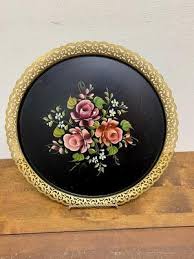 Vintage Nashco Products New York Metal Tole Tray Hand Painted 17" dia | EstateSales.org