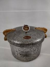 Vintage National Number 7 Pressure cooker | eBay