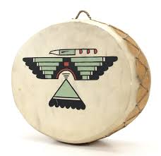 Lot - NATIVE AMERICAN TAOS THUNDERBIRD DRUM