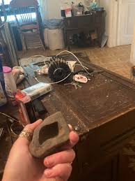 Whats this rock? Indian artifact or water erosion? : r ...