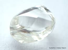 Buy raw diamond out diamond mine. H VVS1 diamond. Natural ...