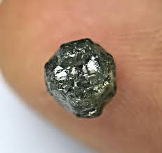 Raw diamon 1.77ct silver gray sparkling natural spherical ...