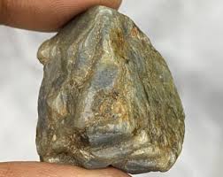 Rough Blue Sapphire Chunk: 114 Carat Healing Crystal - Etsy