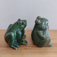 Set Of Pottery Green Sitting Frogs Figurines Garden Decor ...