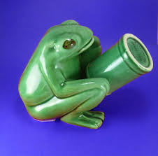 Naughty Frog Shot Glass Holder Kiss a FROGGER Toad Whimsical ...