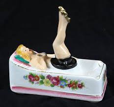 Lot 4 Vintage Naughty Nodder Ashtrays