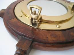 WOODEN 18" SHIP WHEEL BRASS PORTHOLE MIRROR DECOR VERY NICE ...