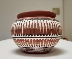 Navajo Native American Incised Pottery Vase 4.25" Signed By E. Begay, Very Clean | eBay