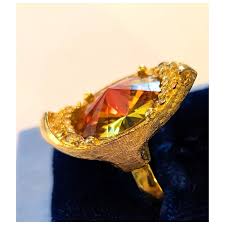 Vintage Large Pink Rivioli Rhinestone Ring. For Sale at Ruby ...