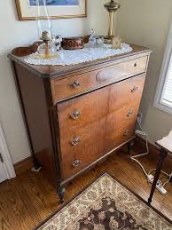 Malcolm & Souter Furniture Antique Dresser – Sell My Stuff Canada - Canada's Content and Estate Sale Specialists