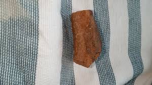 Help identify please : r/Rocks