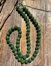 8mm Unstrung 18", Carving Grade – Jade Mine