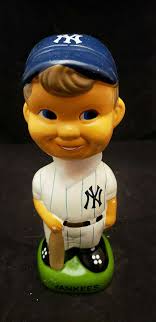 NEW YORK YANKEES VINTAGE LOOK LITTLE BOY BOBBLEHEAD D | eBay