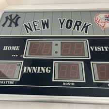 New York Yankees Sports Fan Clocks | eBay