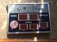 New York Yankees MLB Clocks | eBay