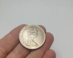 Vintage 1977 UK 10 New Pence Coin: Elizabeth II Collectible ...