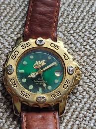 Nike Vintage Swoosh No. 8989 Watch Untested Broken Band | eBay