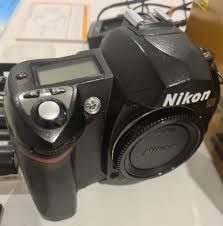 Nikon D70 Digital SLR Camera (Body Only) w/ box 2x battery, charger, 1GB Card | eBay Australia