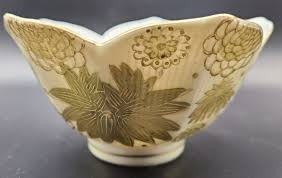 Vintage Lotus Flower Floral Porcelain Rice Bowl White w/Gold ...