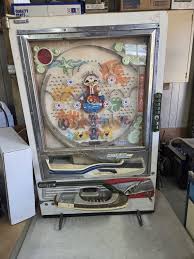 BOYD'S ANTIQUES – CUSTER SD FIRST ANNUAL FALL ONLINE AUCTION Auction Owners: Boyd's World-Famous Antiques & Unique's Custer, SD Bidding Opens: Friday September 26th, 2025 Bidding Closes: September 30th @ 4PM Auction