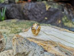 Blue Sapphire with Ruby and Diamond Elephant Ring Set in 18 ...