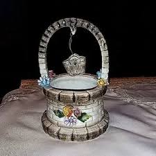 Capodimonte | Art | Capodimonte Vintage Wishing Well | Poshmark