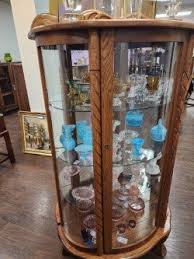 Round Oak Curio Cabinet | Maggie Jane's