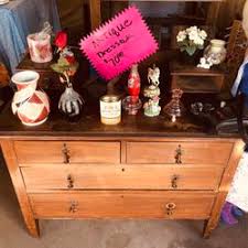 Oak Antique Dresser $70 for Sale in Lakewood, WA - OfferUp