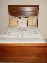 Antique Oak bedroom suite. Full length Bed, dresser with ...