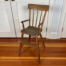 UBC661 Antique Child's / Toddler High chair | EstateSales.org
