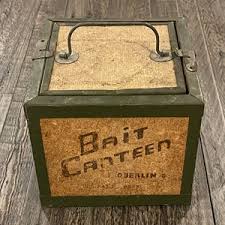 BAIT Canteen…oberlin…u.s. Patent…fishing…bait Holder…cork:..metal Framing…fishing Equipment…removable Lid…handle…country Decor…1960s #875 - Etsy Australia