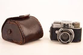 Jilona Midget Model 2 Hit Style Camera in Case 14×14mm ...