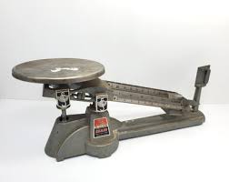 Ohaus Triple Beam Balance Scale 2610g Capacity 700 Series for sale online | eBay