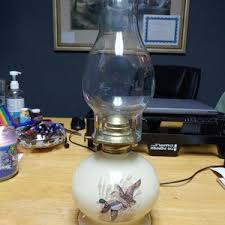 Lamplight Farms Oil Lamp Circa. 1980s - Etsy Israel