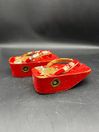 Vintage Okobo Sandals Japanese 1950's Geishas or Coming Out ...