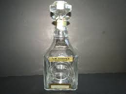 I.W. HARPER Bourbon Whiskey 4/5 QUART Bottle Empty Decanter ...