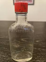 Mrs. Stewart's Bluing Screw Top Bottle, w/ Red Top, Duraglas ...