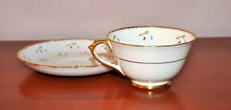 Vintage 1936-1947 Plant Tuscan China Tea Cup & Saucer, c7929 ...