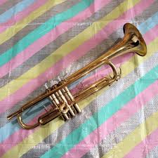 YAMAHA YTR-6310 YTR6310 Trumpet Gold Wind instrument Used F ...