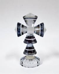 OLEG CASSINI CRYSTAL CUT BLUE,GRAY TINT CLEAR GLASS CROSS PAPER WEIGHT,FIGURINE | eBay