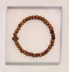 Prayer Bracelet with olive wood beads, wooden cross ...