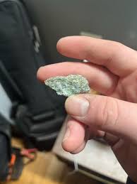 Emerald? : r/whatsthisrock