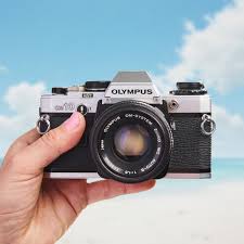 Olympus OM-10 | 35mm Vintage Film Camera