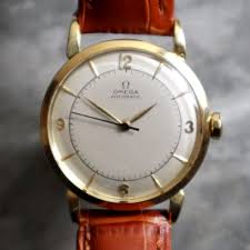 18ct Gold Omega Bumper Automatic Calibre 354 | Circa 1944 ...
