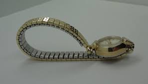 VINTAGE CARAVELLE BY BULOVA WATCH & 10K GOLD-FILLED BAND 17 ...