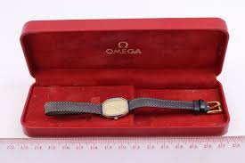 Lot - LADIES OMEGA DE VILLE QUARTZ IN ORIGINAL BOX