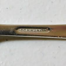 ONEIDA COMMUNITY SILVERPLATE CORONATION PATTERN LARGE ...