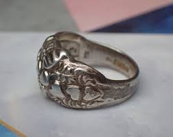 Chunky Vintage Sterling Silver Heart Pattern Keeper Style Ring - Etsy