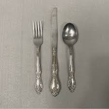 Oneida | Kitchen | Oneida Stainless Flatware Silverware Floral ...